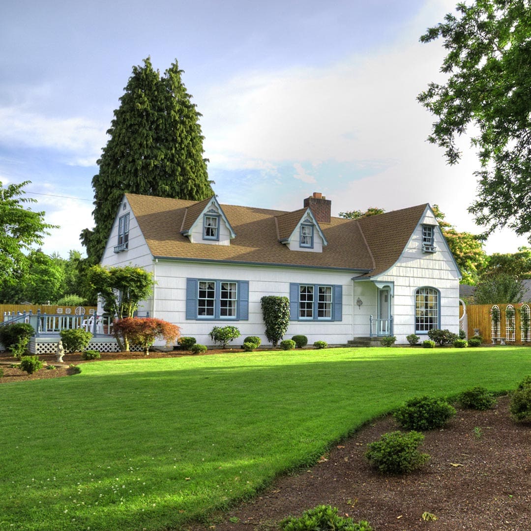 House with front yard lawn